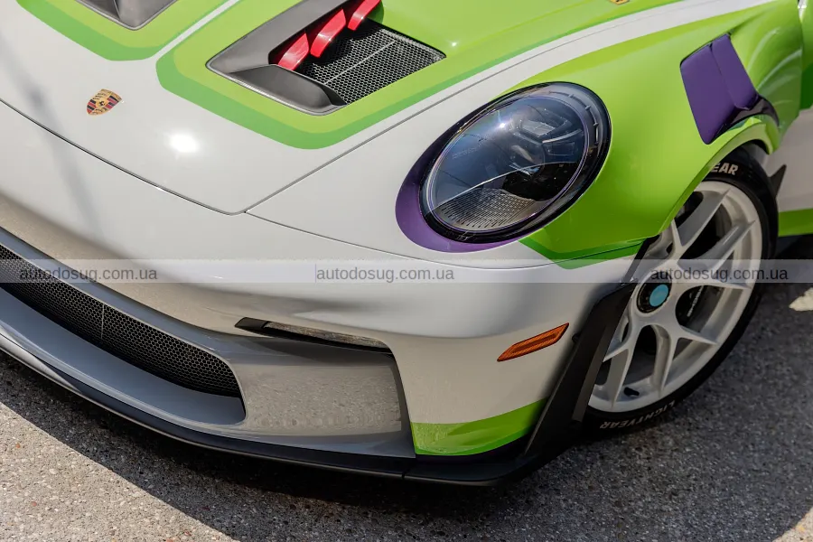 Porsche привезе на прем’єру три 911 з Toy Story 5