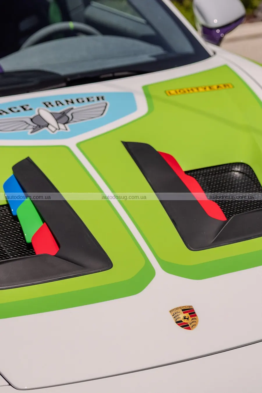 Porsche привезе на прем’єру три 911 з Toy Story 5