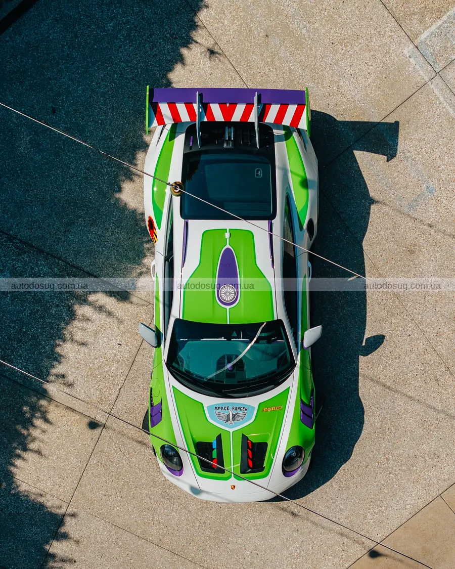 Porsche привезе на прем’єру три 911 з Toy Story 5