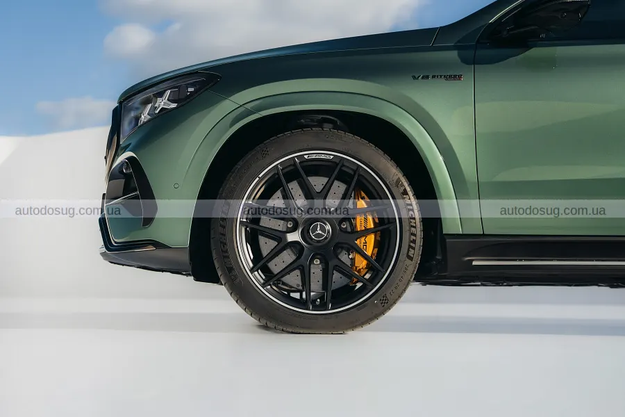 Потужні Mercedes-AMG GLE і GLS отримали новий V8