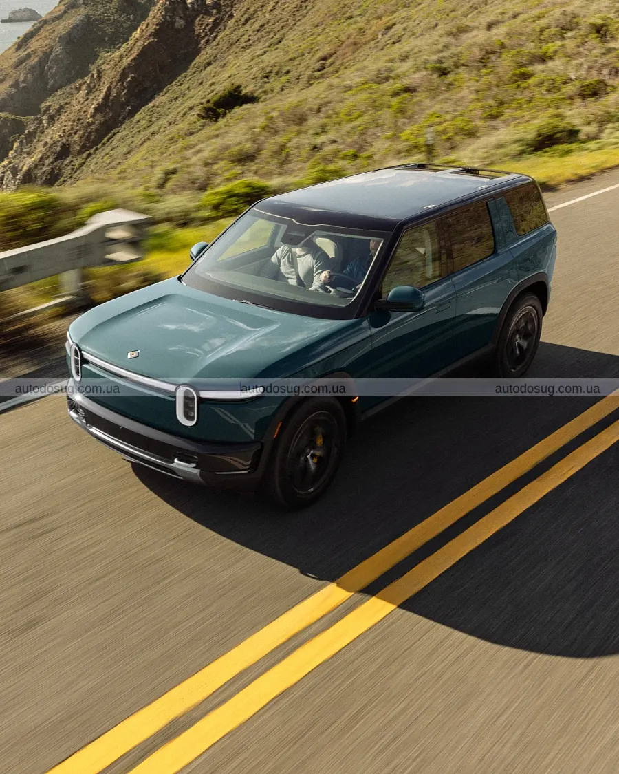 Rivian R2 залишив водіїв без звичного FM-радіо