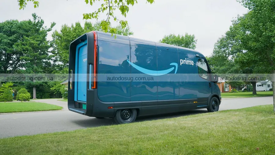 У фургонах Rivian для Amazon змінили роботу A/C