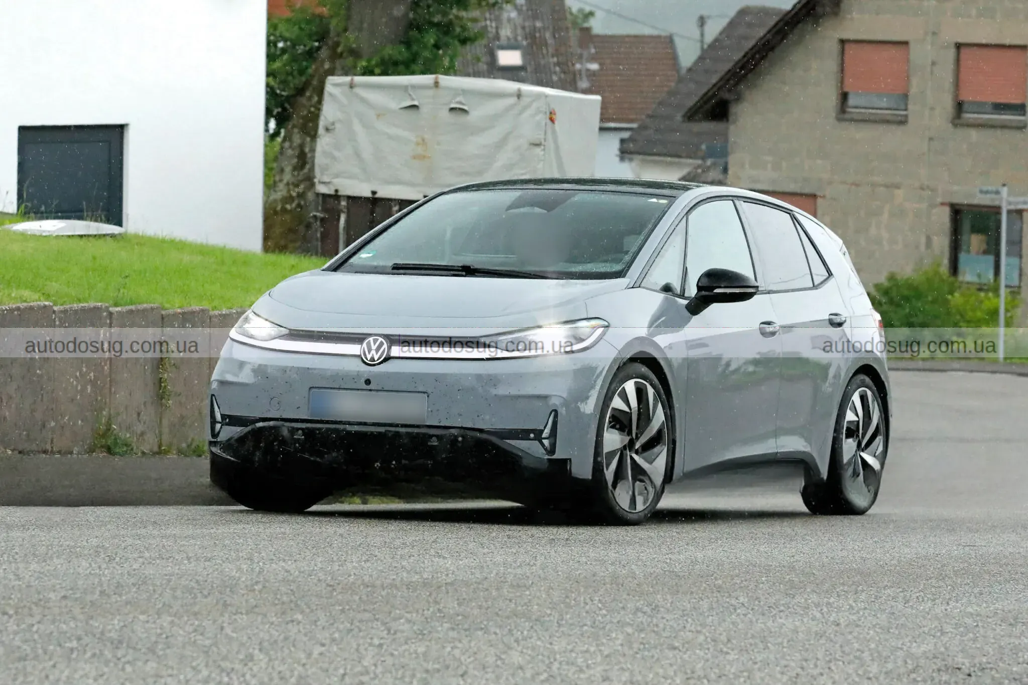 Volkswagen вивів на тести гарячий ID.3 Neo