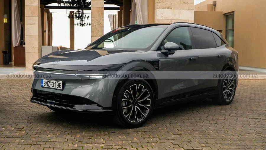Zeekr у Європі рівняється на BMW і шукає дилерів