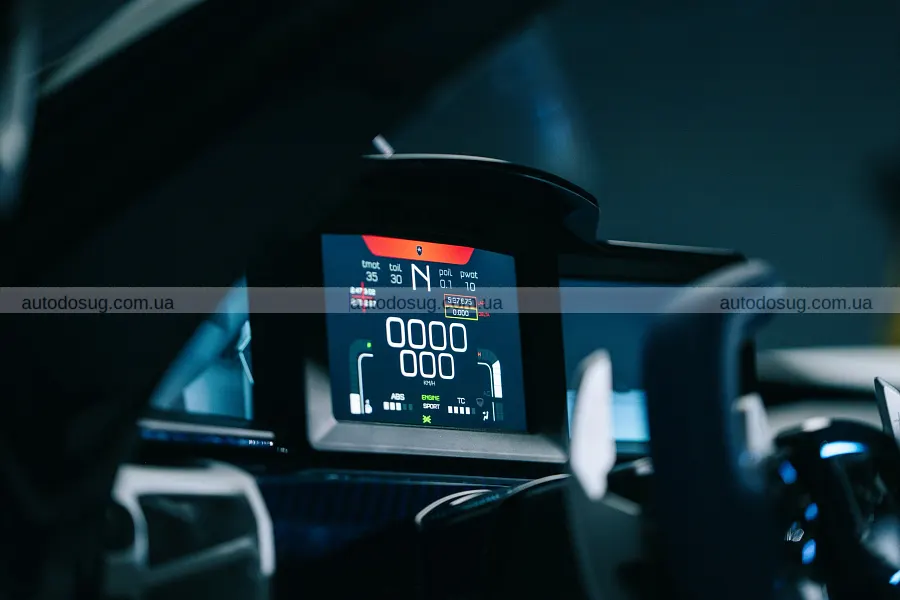 Apollo Evo привіз у Гудвуд Caribbean Dragon