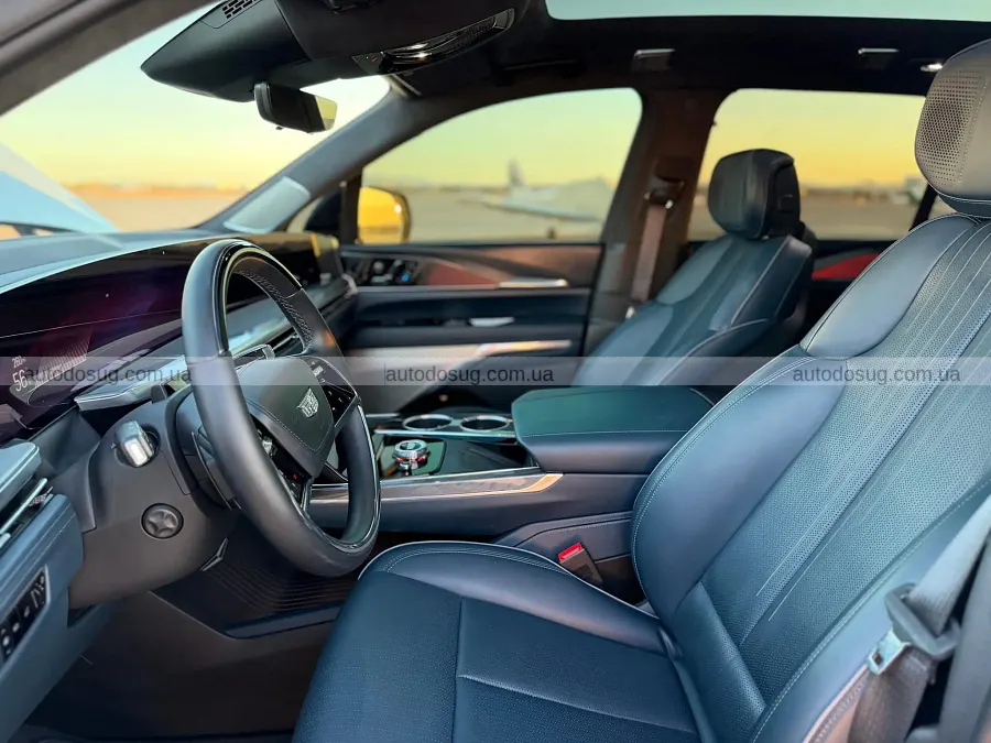 Cadillac Escalade IQ подешевшав на $47 тисяч за рік