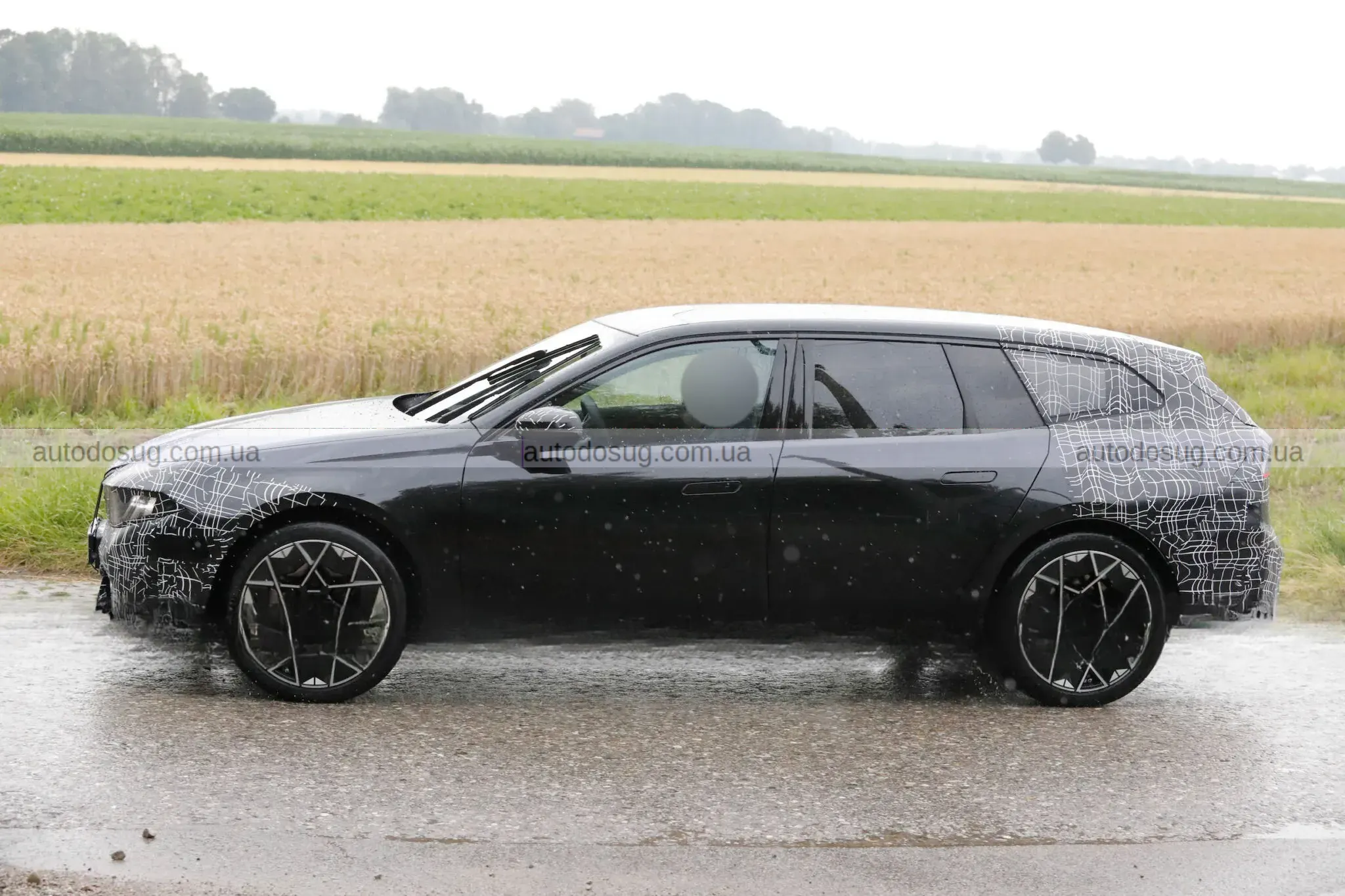Електричний BMW i3 Touring виїхав на тести