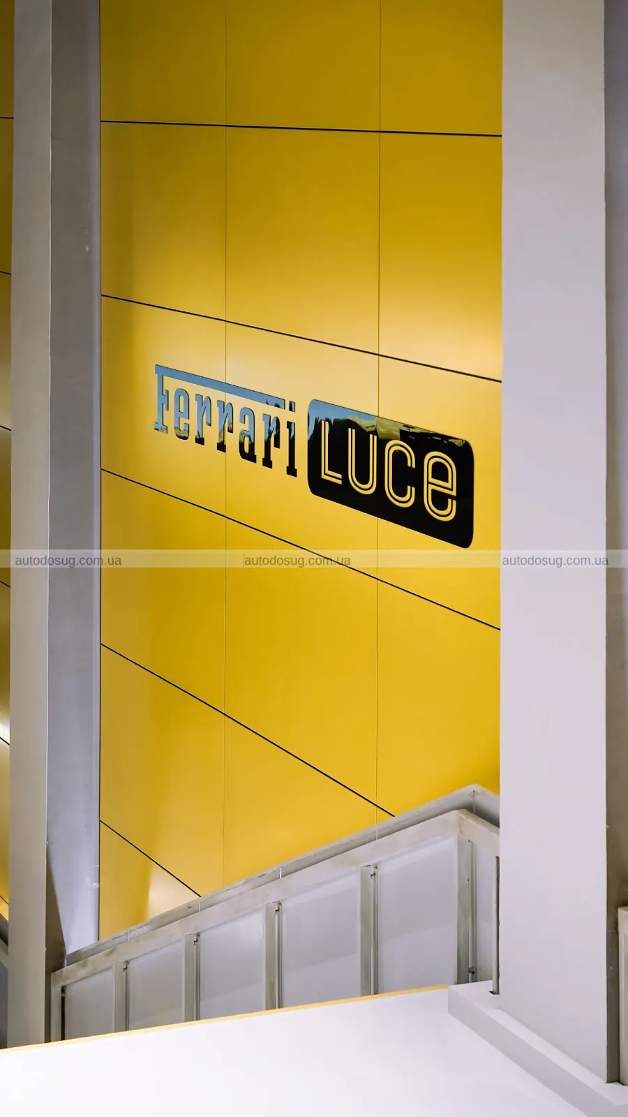 Ferrari Luce розібрали в Китаї попри суперечки