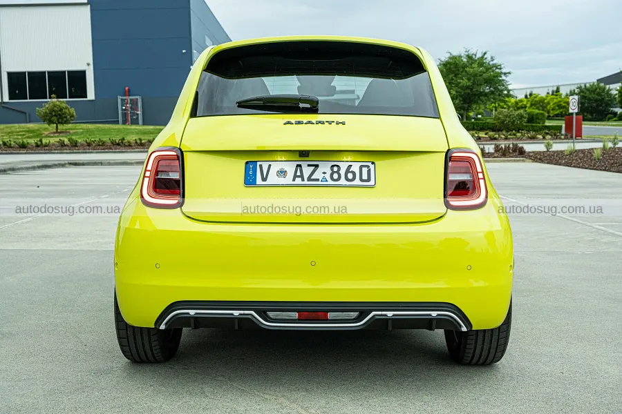 Fiat згортає 500e в Австралії після провальних продажів