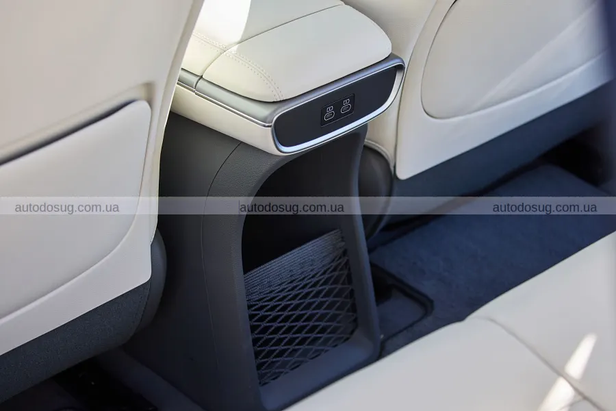 Genesis GV60 оновився і став дешевшим
