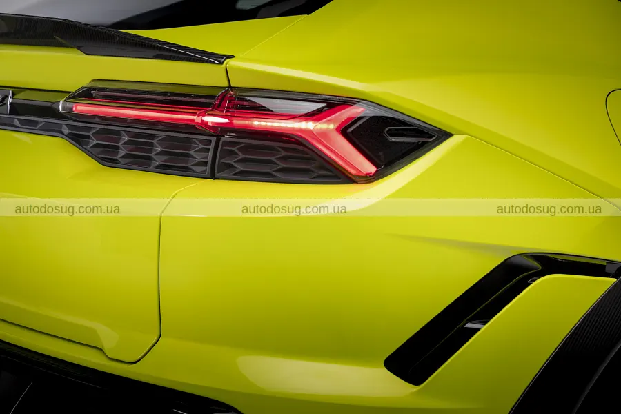 Гібридний Urus Performante додав сил, але не темпу