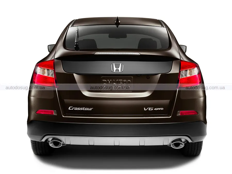Honda повертає Accord у форматі суперника Outback