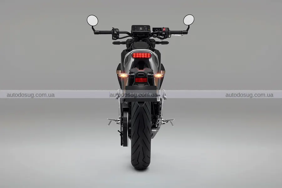 Honda привезла WN7 до Європи і підтиснула LiveWire