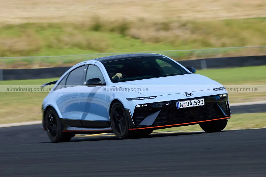 Hyundai додає електрокарам більше емоцій