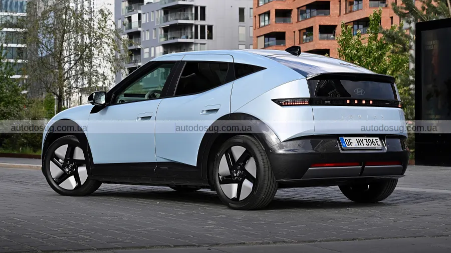 Hyundai зробив Ioniq 3 спокійнішим на вигляд