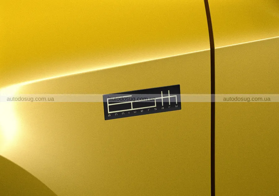 Ювілейна Corolla Sport отримала новий образ