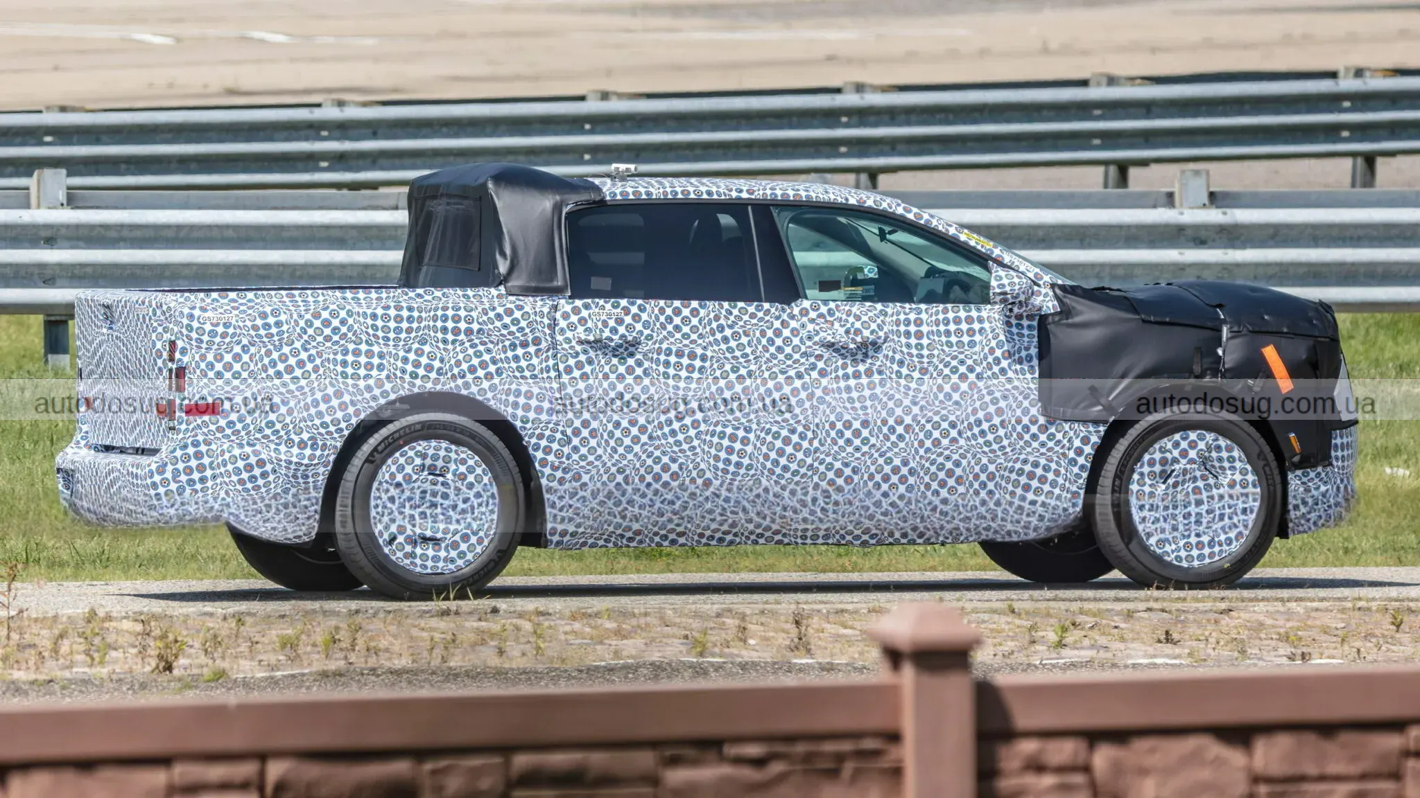 Компактний електропікап Ford засвітився на тестах
