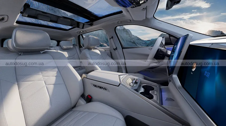 Китайський BMW X5 став довшим і отримав 8K-екран