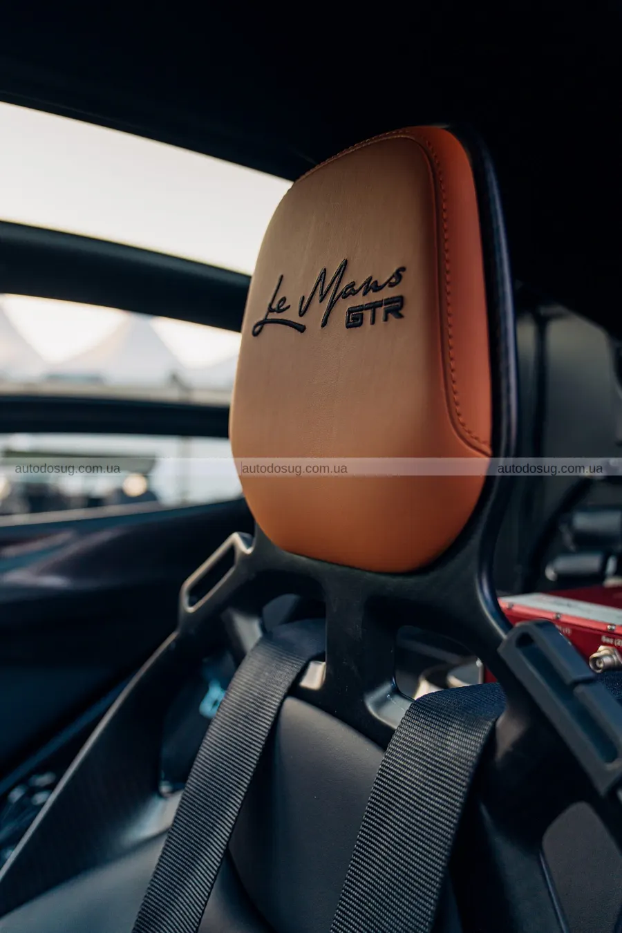Le Mans GTR виїхав на трасу в Ле-Мані