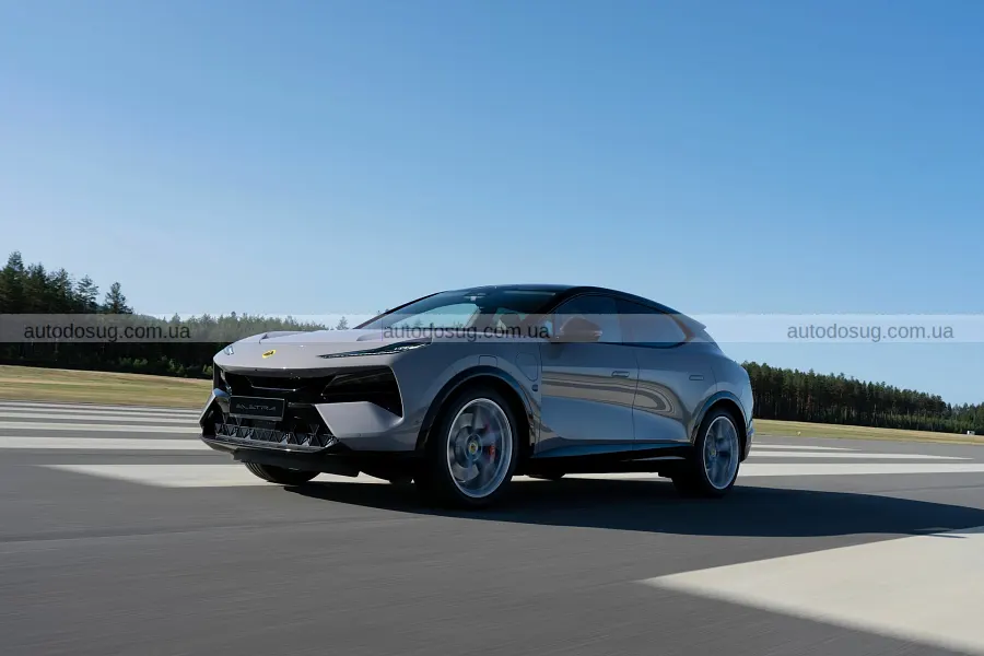 Lotus Eletre приїхав у Канаду не з дешевим цінником