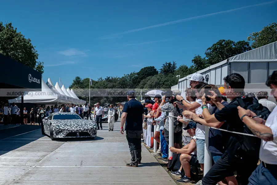 Новий Lexus LFA змінює правила гри