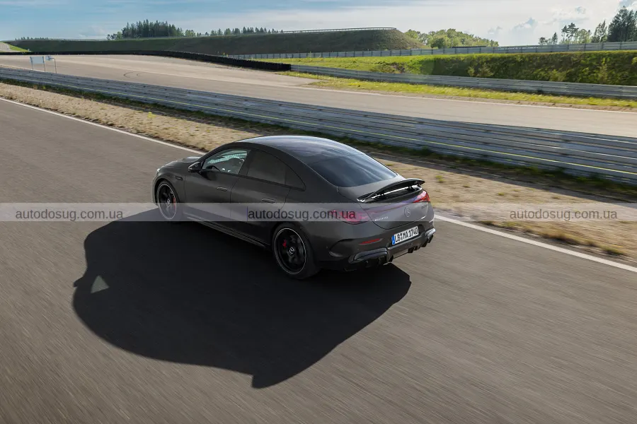Новий Mercedes-AMG CLA 45 EV видав 671 к.с.