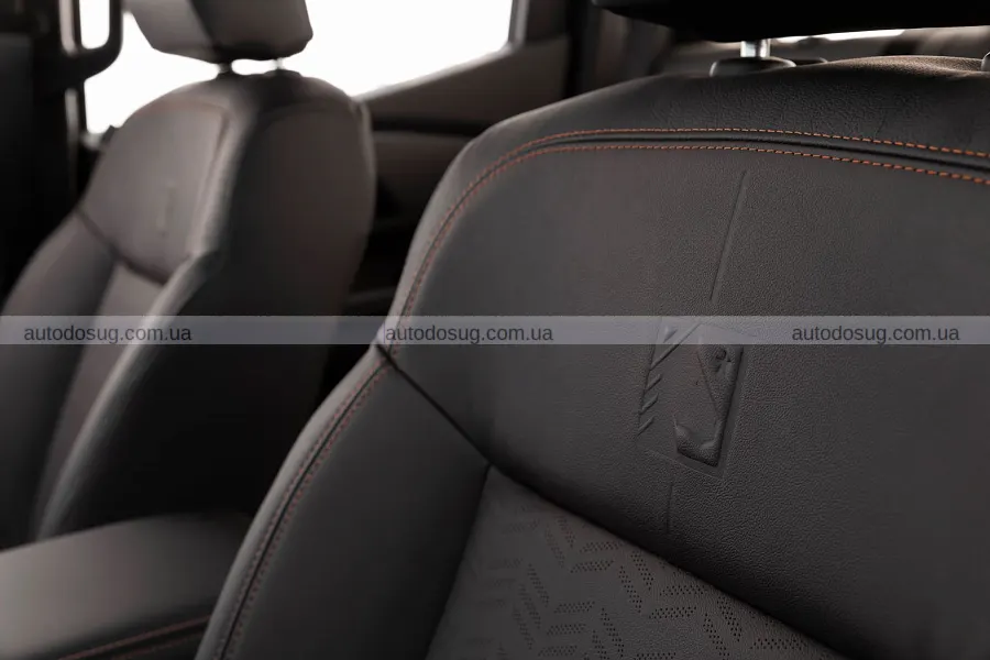 Новий Mitsubishi Triton BF///MS отримав темний стиль