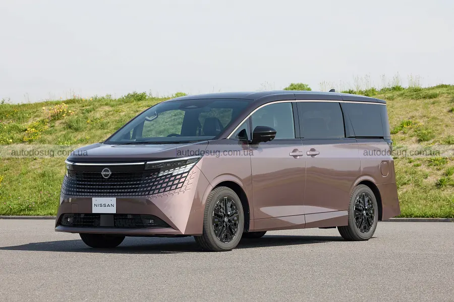 Новий Nissan Elgrand повернувся з гібридом