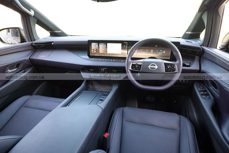 Новий Nissan Elgrand повернувся з гібридом