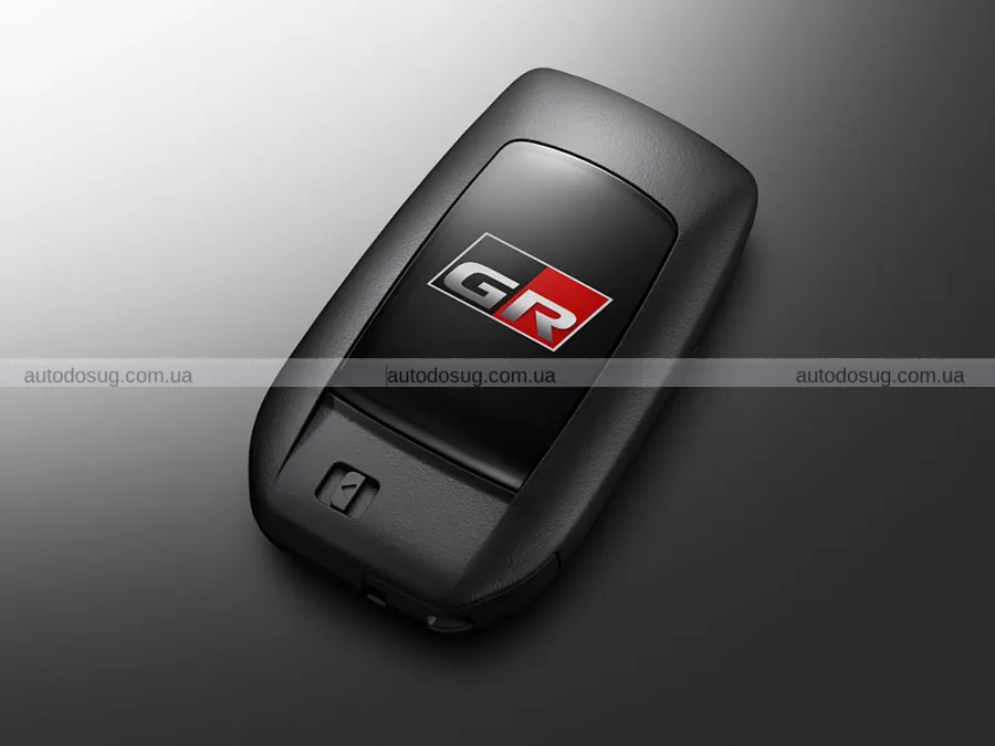 Оновлена Toyota Aqua повернула версію GR Sport