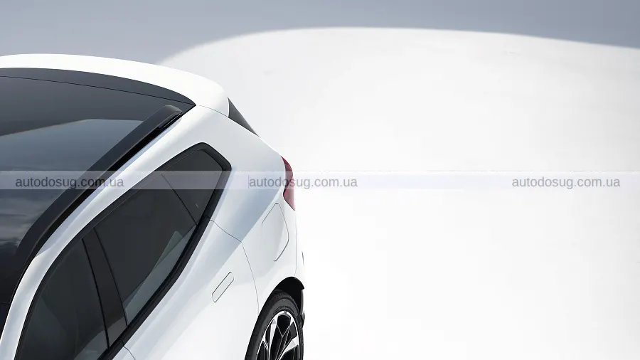 Polestar 4 отримав заднє скло і став практичнішим