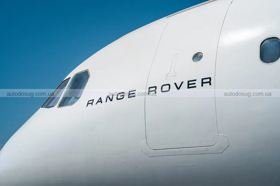 Range Rover Sport переходить на струм, але V8 лишає