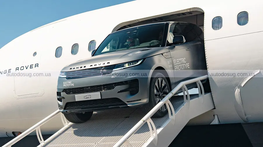 Range Rover Sport переходить на струм, але V8 лишає