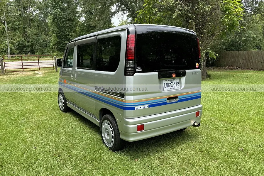 Рідкісний Honda Vamos виїхав на аукціон у США