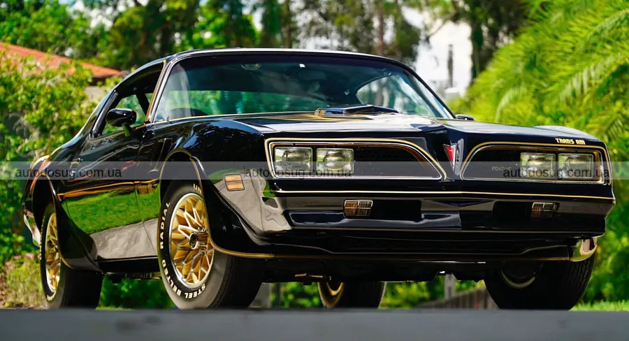 Штаб-квартиру Pontiac у Мічигані зносять