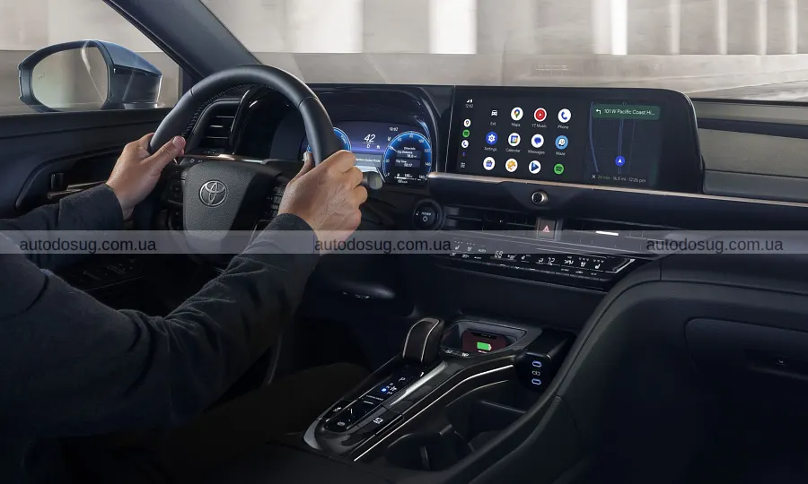Toyota Crown 2027 додав у ціні й трохи змінився