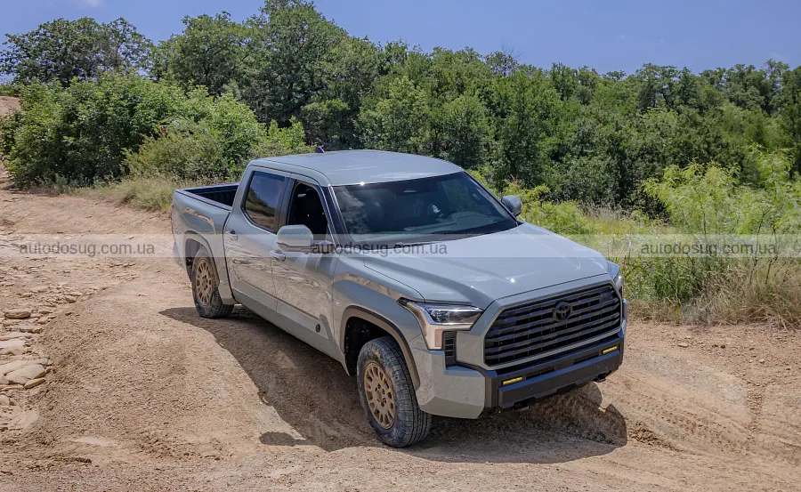 Toyota готує для Tundra дешевший Trailhunter