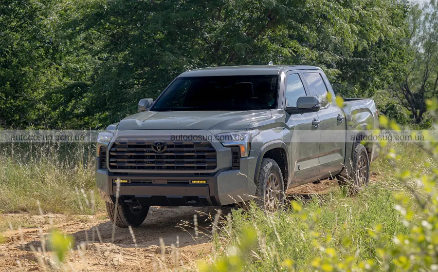 Toyota готує для Tundra дешевший Trailhunter
