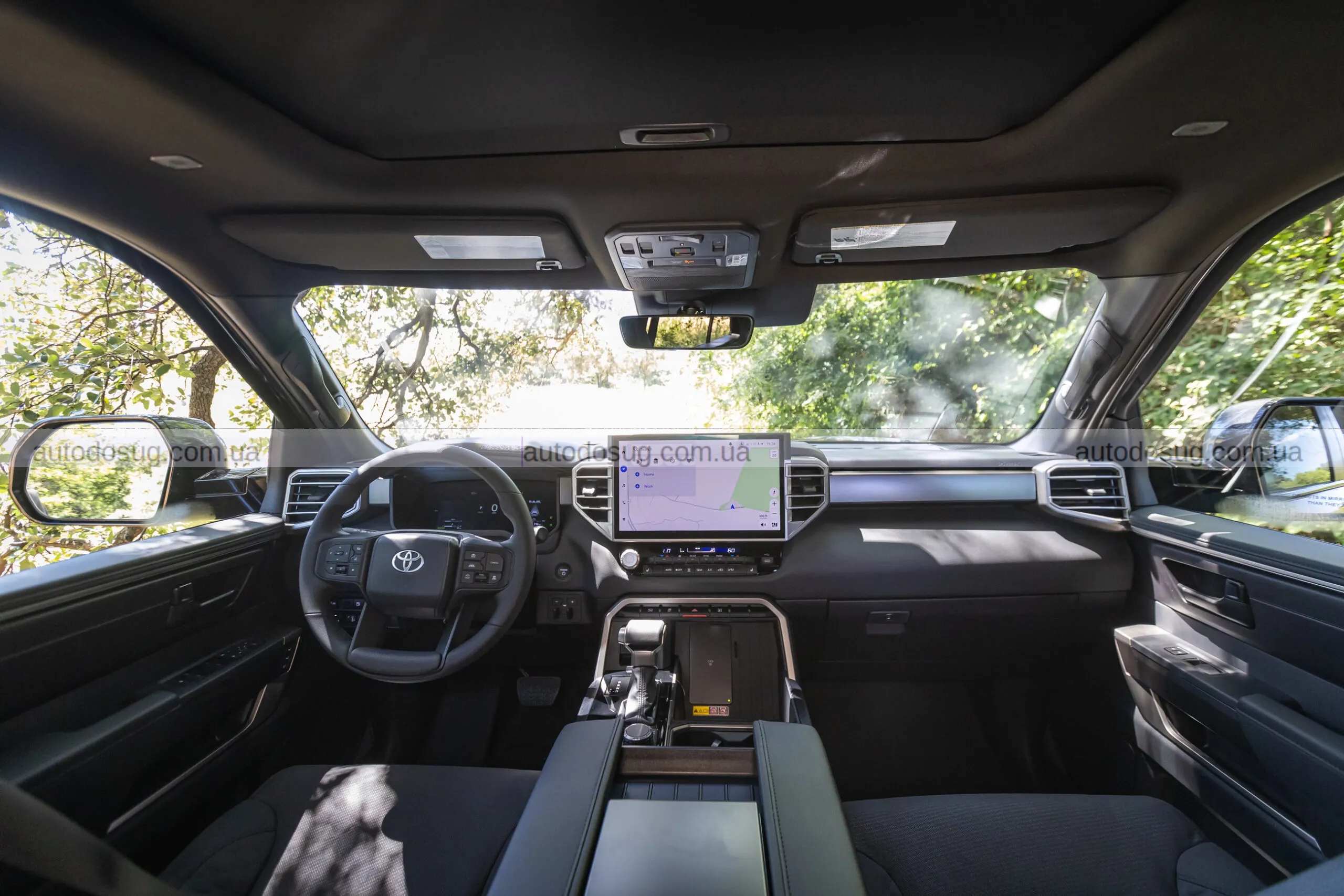 Toyota Sequoia змінилася і отримала Trailhunter