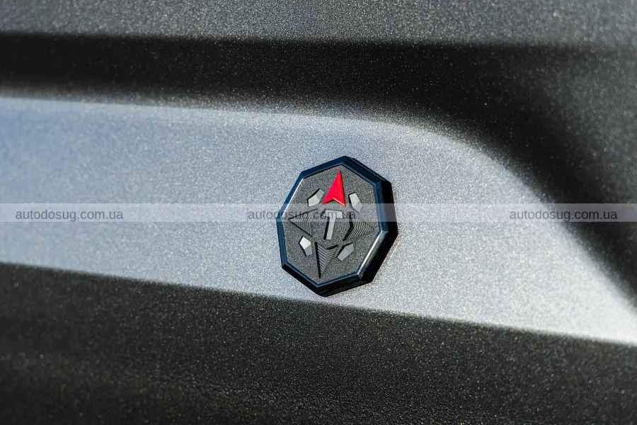 Toyota Sequoia змінилася і отримала Trailhunter