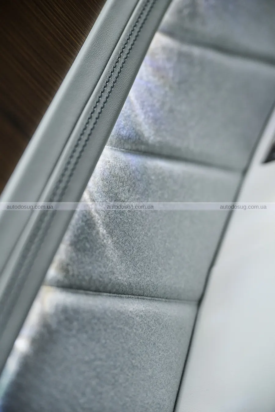 Bentley розкрив салон Torcal із мериносовою вовною