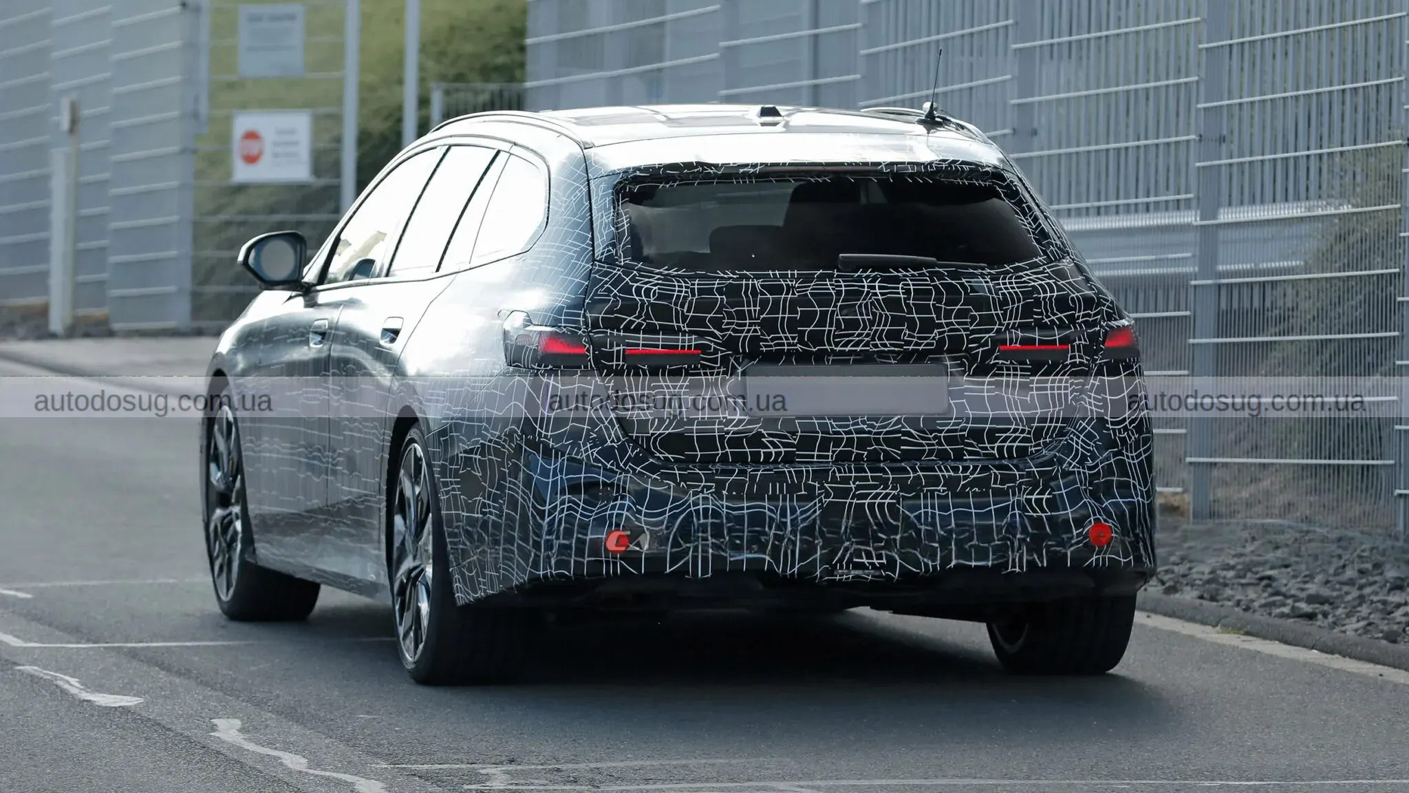 BMW готує новий стиль для 5-Series Touring