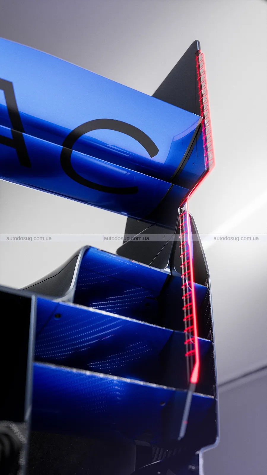 Cadillac придивляється до випуску V-One