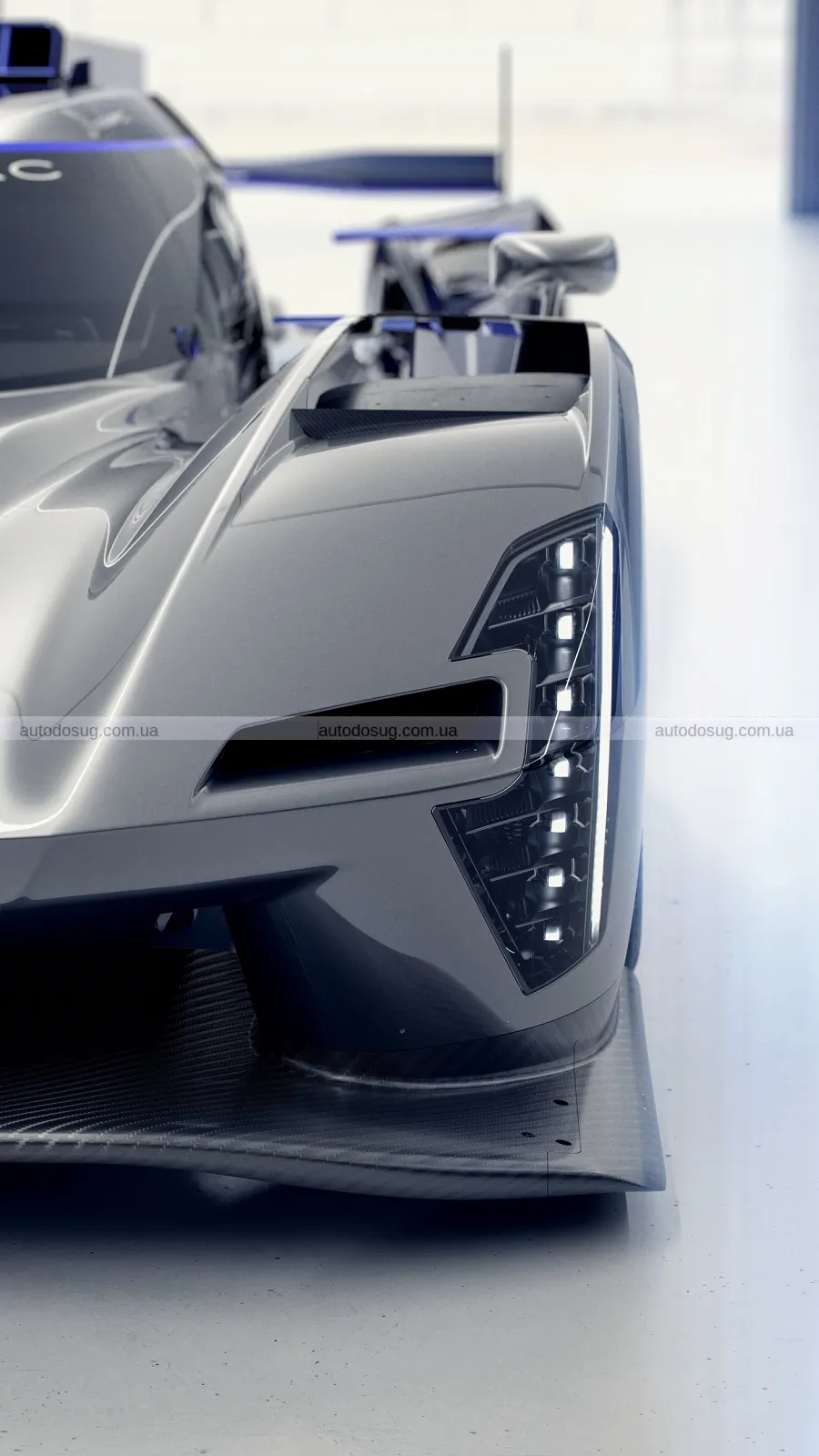 Cadillac придивляється до випуску V-One