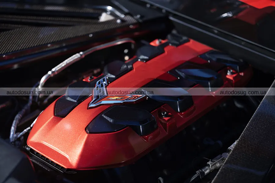 Camaro затримується, але V8 і механіка лишаються