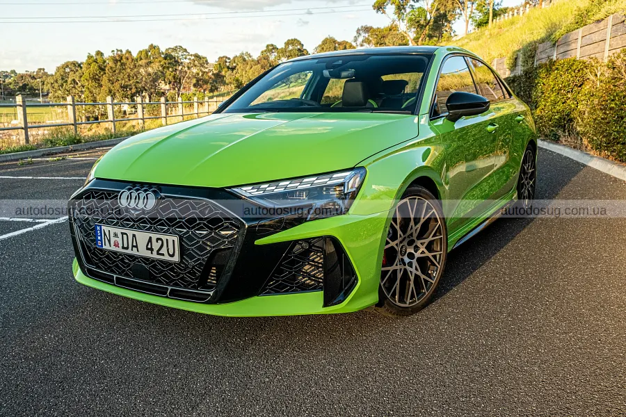 Доля п’ятициліндрового мотора Audi ще висить