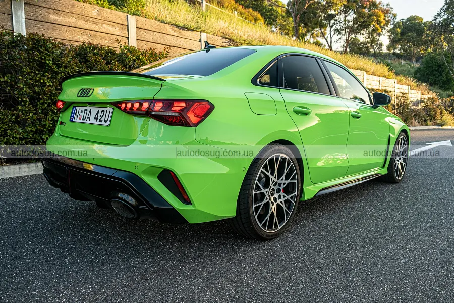 Доля п’ятициліндрового мотора Audi ще висить