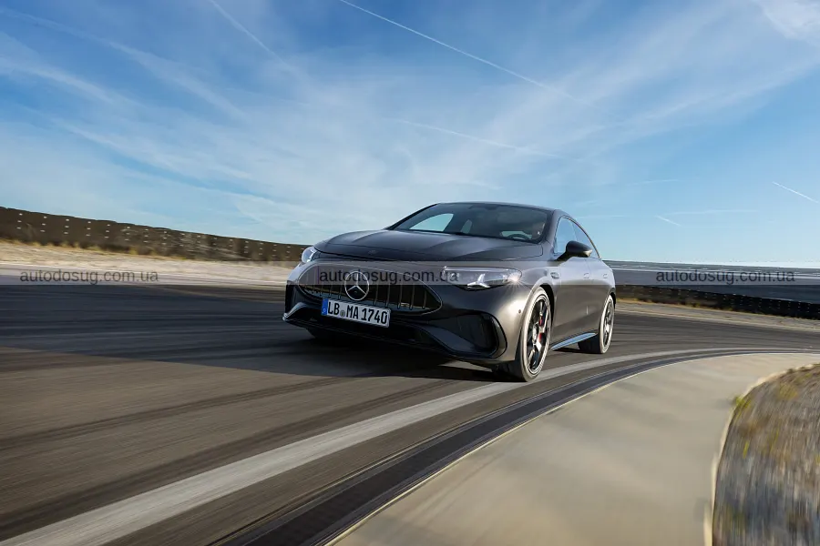 Електричний AMG CLA 45 заговорив голосом V8