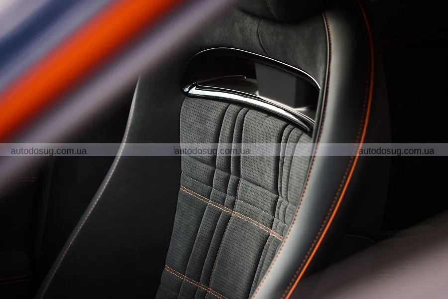 Genesis GV60 Magma показав 641 сил без зайвого шуму