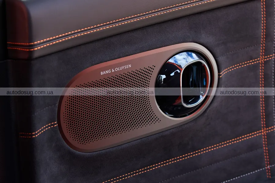 Genesis GV60 Magma показав 641 сил без зайвого шуму
